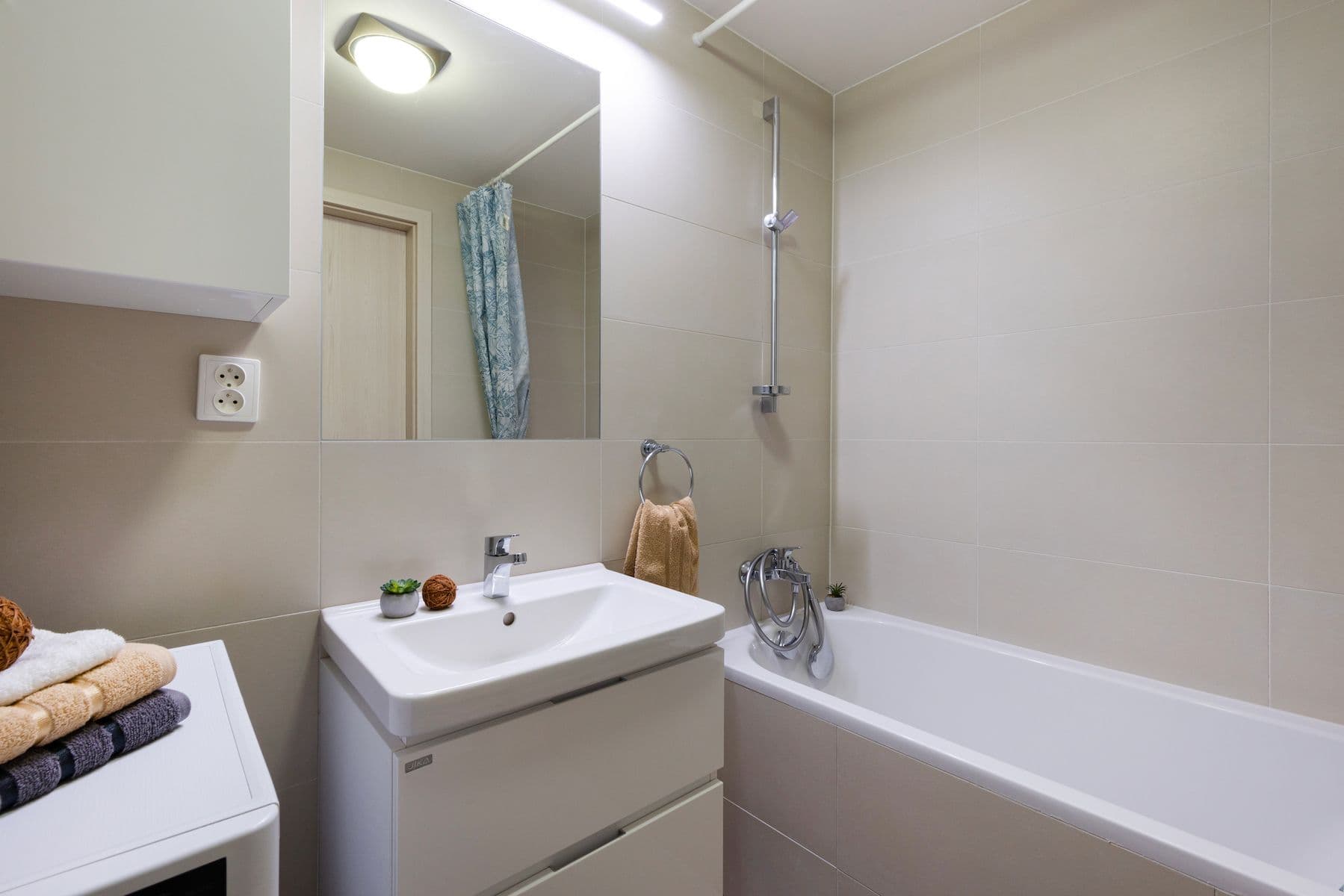 Prodej bytu 3+kk 56 m², Hlaváčkova, Praha, Praha Prodej bytu 3+kk 56 m², Hlaváčkova, Praha, Praha