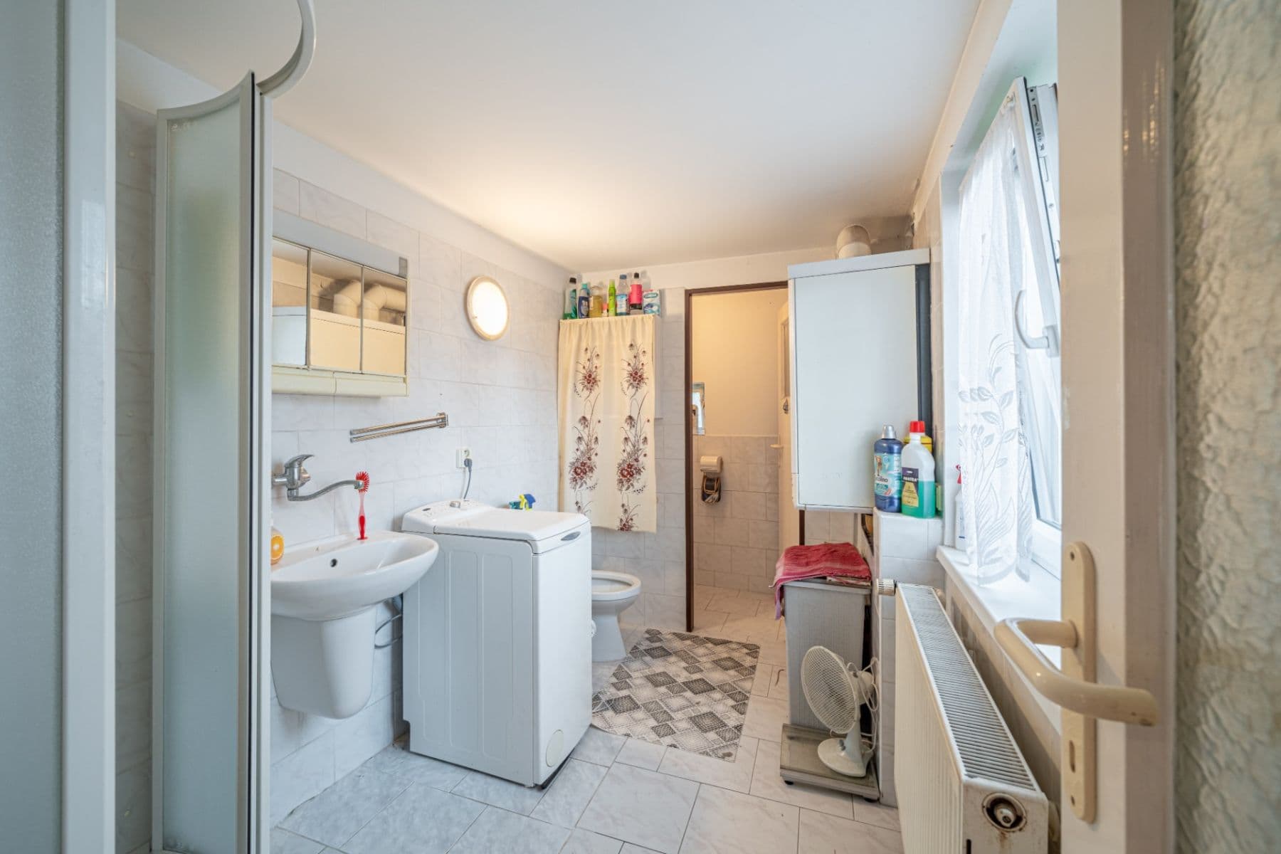 Prodej domu 110 m², pozemek 350 m², Petra Jilemnického, Čelákovice, Středočeský kraj Prodej domu 110 m², pozemek 350 m², Petra Jilemnického, Čelákovice, Středočeský kraj