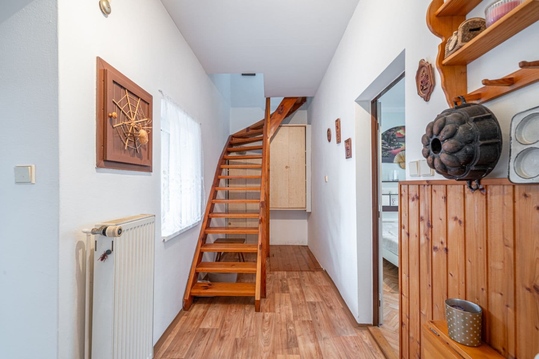 Prodej domu 110 m², pozemek 350 m², Petra Jilemnického, Čelákovice, Středočeský kraj Prodej domu 110 m², pozemek 350 m², Petra Jilemnického, Čelákovice, Středočeský kraj