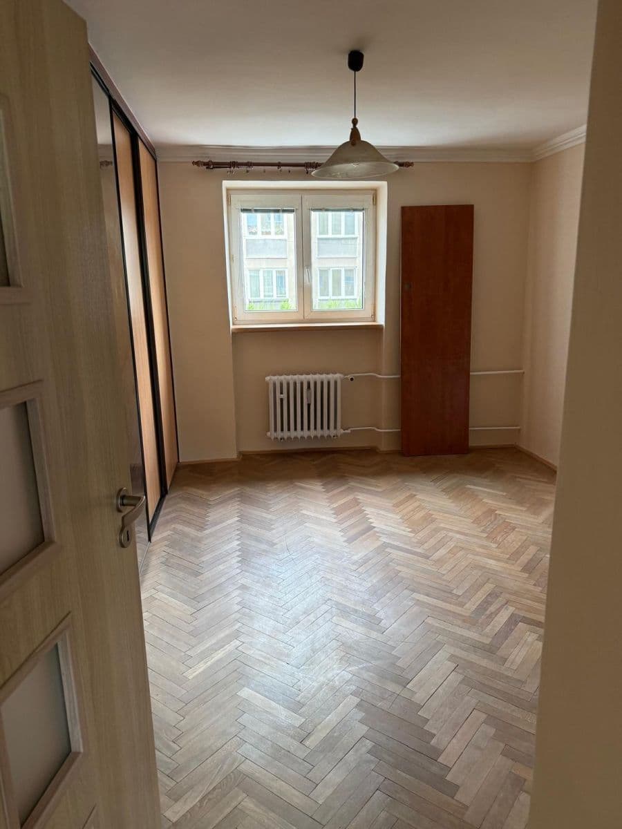 Pronájem bytu 2+1 61 m², Slezská, Sokolov, Karlovarský kraj Pronájem bytu 2+1 61 m², Slezská, Sokolov, Karlovarský kraj