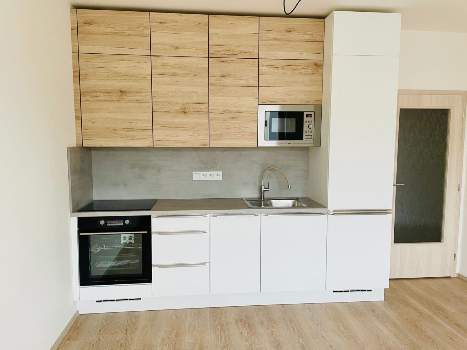 Pronájem bytu 2+kk 42 m², Miloše Havla, Praha, Praha Pronájem bytu 2+kk 42 m², Miloše Havla, Praha, Praha