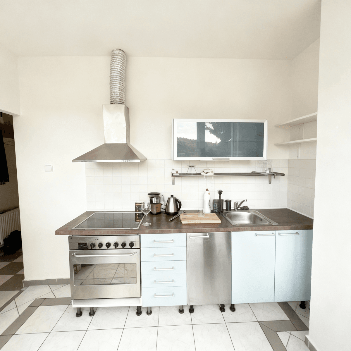 Pronájem bytu 1+1 38 m², V Podhájí, Praha, Praha Pronájem bytu 1+1 38 m², V Podhájí, Praha, Praha