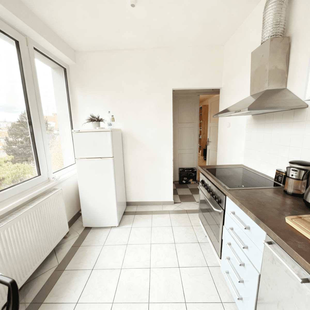 Pronájem bytu 1+1 38 m², V Podhájí, Praha, Praha Pronájem bytu 1+1 38 m², V Podhájí, Praha, Praha