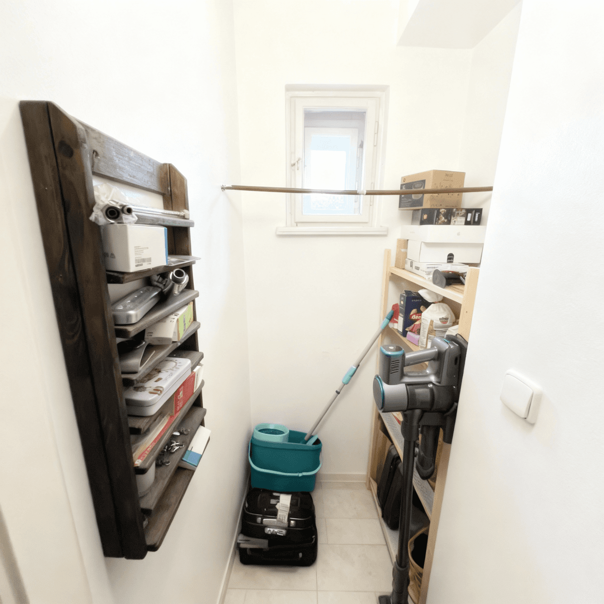 Pronájem bytu 1+1 38 m², V Podhájí, Praha, Praha Pronájem bytu 1+1 38 m², V Podhájí, Praha, Praha