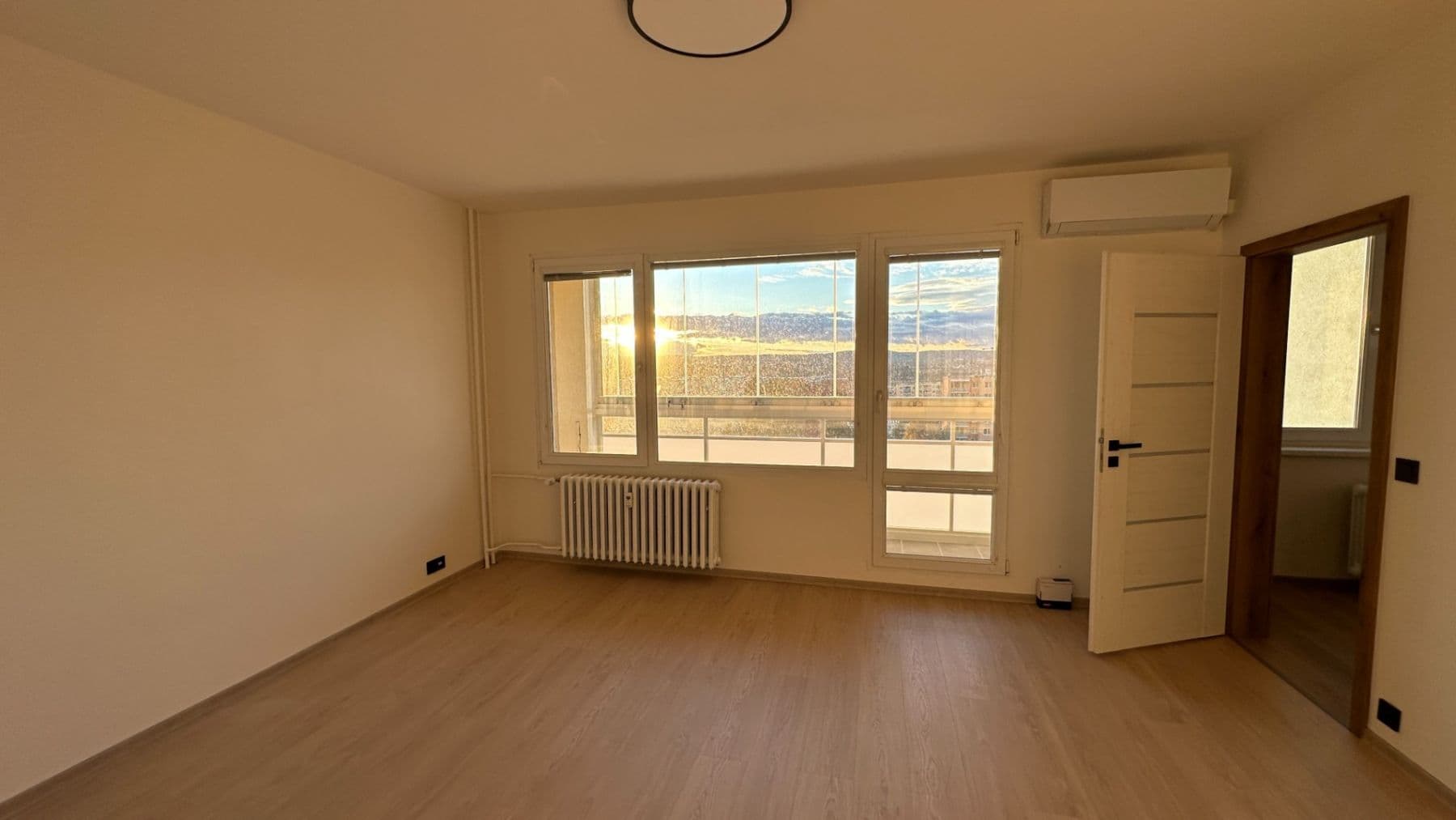 Pronájem bytu 3+1 72 m², Vltavská, Brno, Jihomoravský kraj Pronájem bytu 3+1 72 m², Vltavská, Brno, Jihomoravský kraj