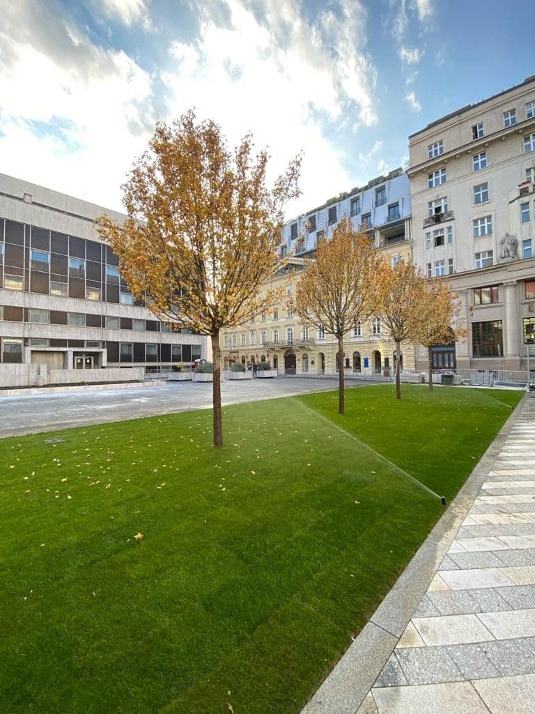 Pronájem bytu 2+1 80 m², Gorkého, Bratislava - mestská časť Staré Mesto, Bratislavský kraj Pronájem bytu 2+1 80 m², Gorkého, Bratislava - mestská časť Staré Mesto, Bratislavský kraj