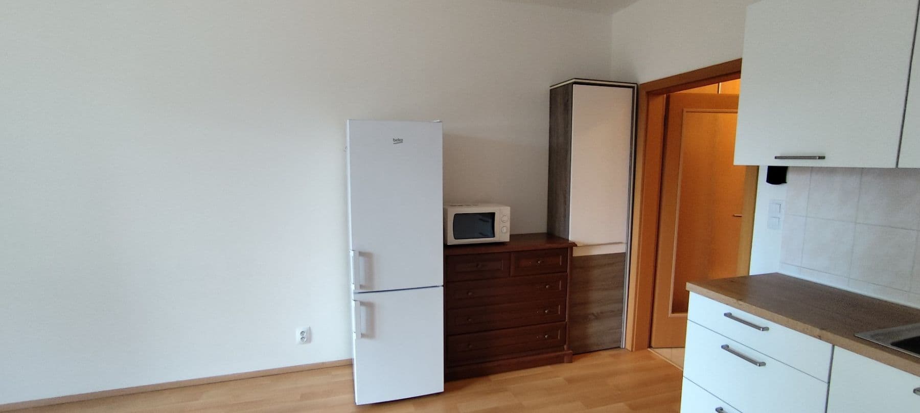 Pronájem bytu 1+kk 27 m², Míšovická, Praha, Praha Pronájem bytu 1+kk 27 m², Míšovická, Praha, Praha