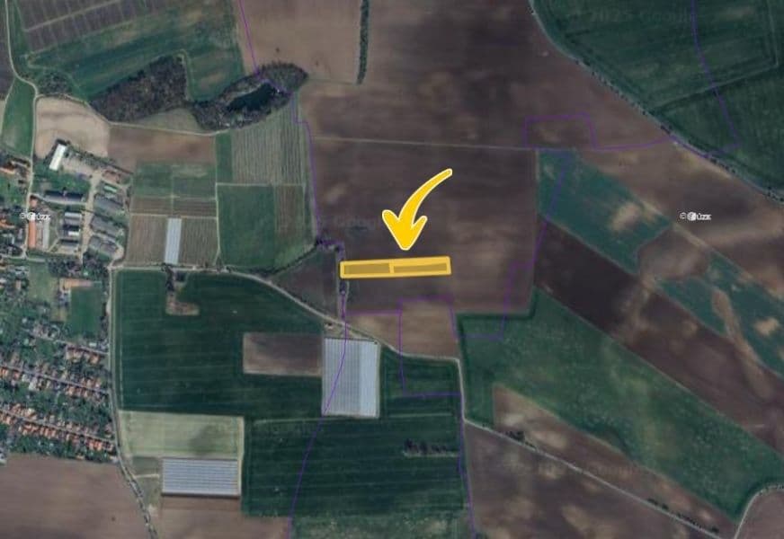 Prodej pozemku 8.150 m², Černíky, Středočeský kraj Prodej pozemku 8.150 m², Černíky, Středočeský kraj