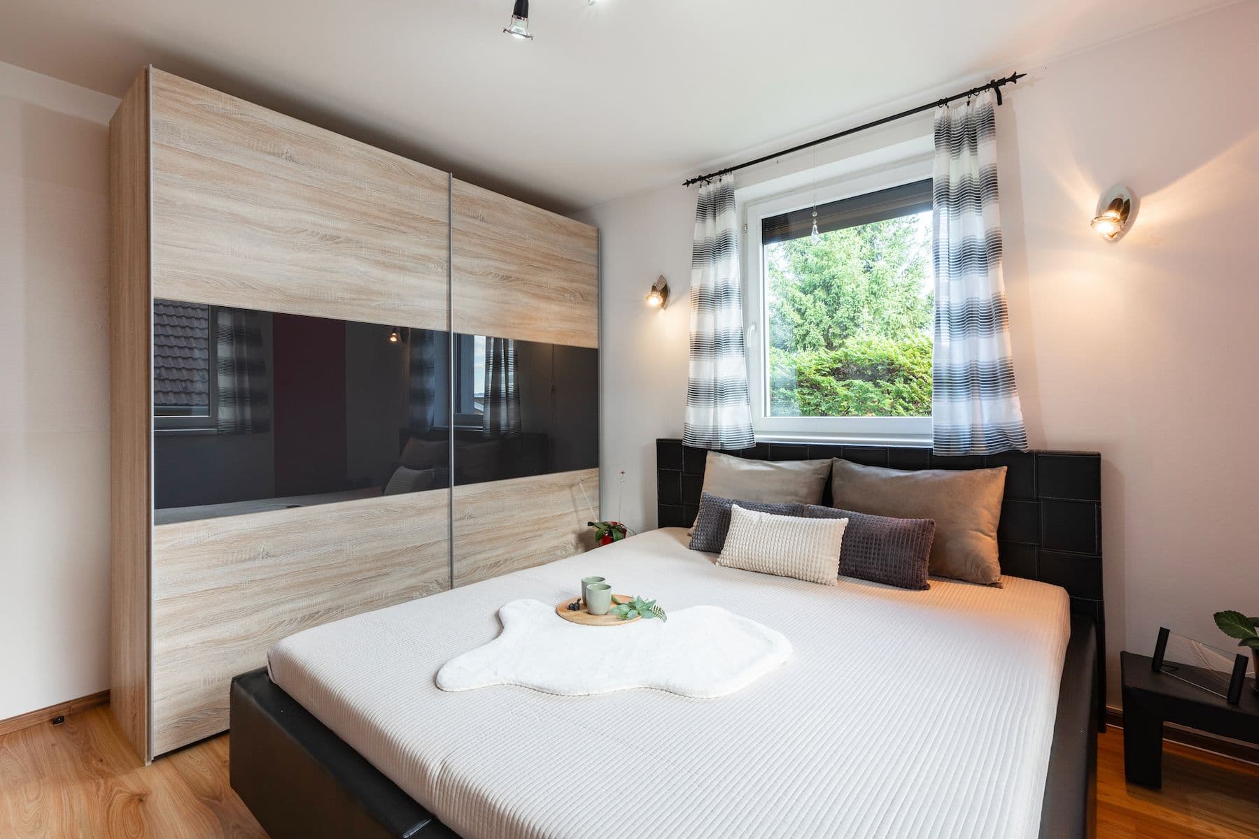 Prodej domu 92 m², pozemek 1.453 m², Benešov, Středočeský kraj Prodej domu 92 m², pozemek 1.453 m², Benešov, Středočeský kraj