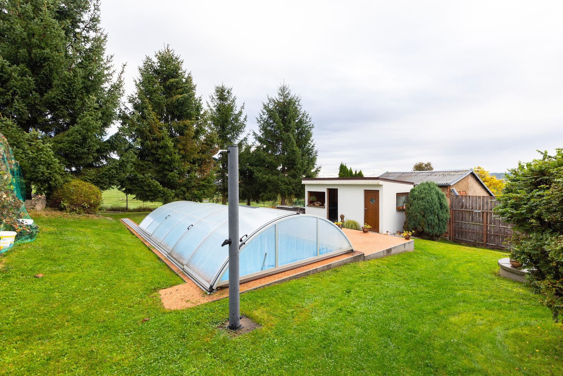 Prodej domu 92 m², pozemek 1.453 m², Benešov, Středočeský kraj Prodej domu 92 m², pozemek 1.453 m², Benešov, Středočeský kraj