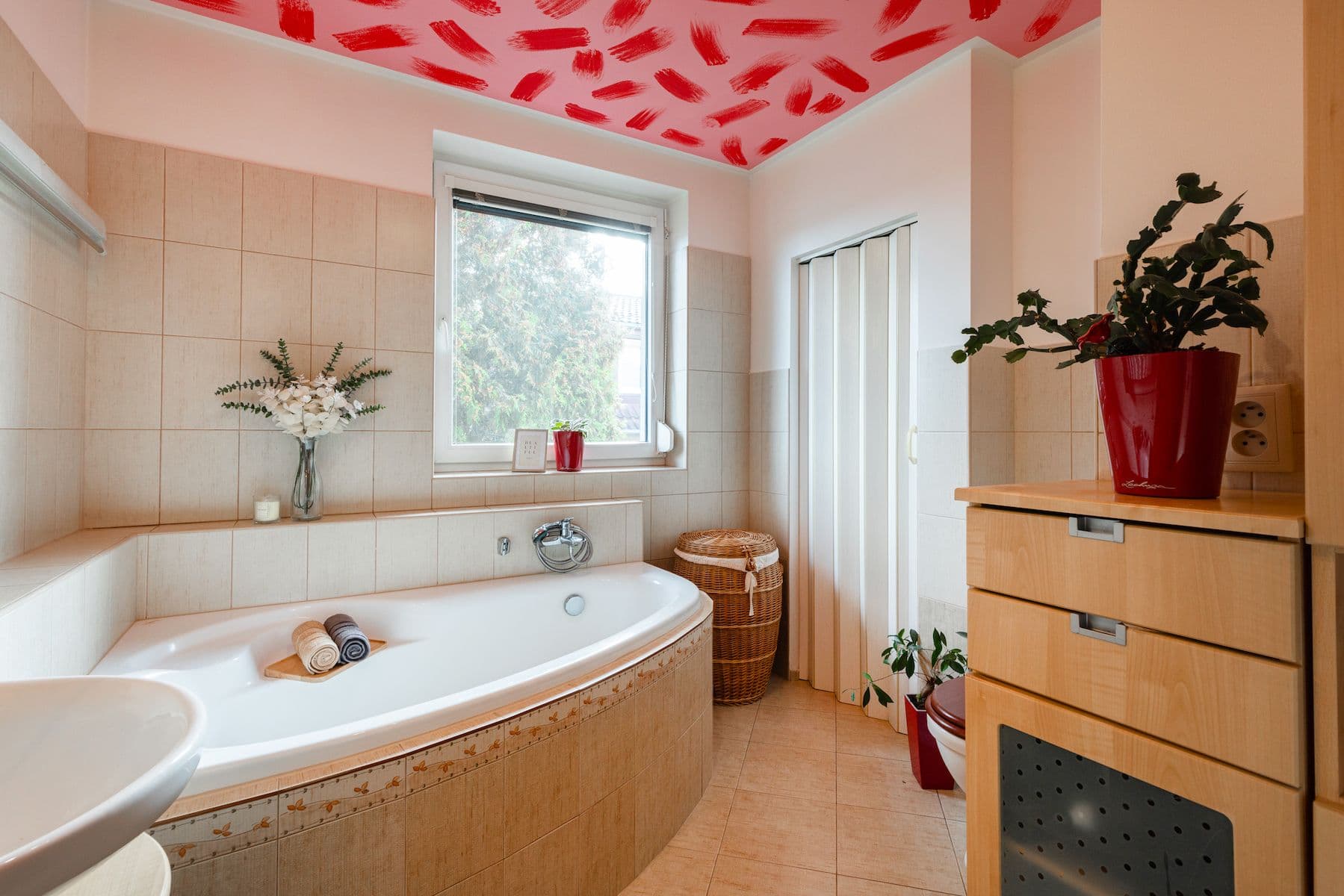 Prodej domu 92 m², pozemek 1.453 m², Benešov, Středočeský kraj Prodej domu 92 m², pozemek 1.453 m², Benešov, Středočeský kraj