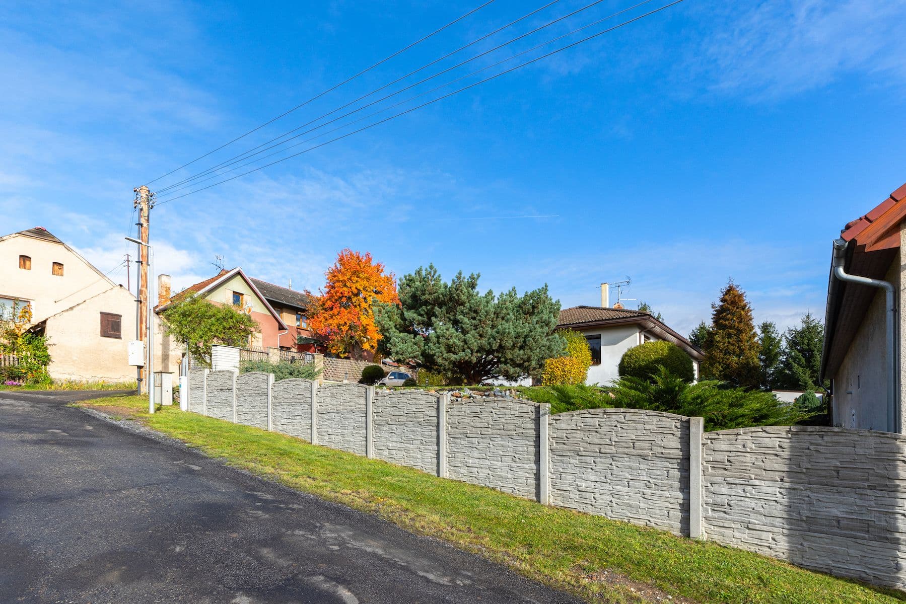 Prodej domu 92 m², pozemek 1.453 m², Benešov, Středočeský kraj Prodej domu 92 m², pozemek 1.453 m², Benešov, Středočeský kraj