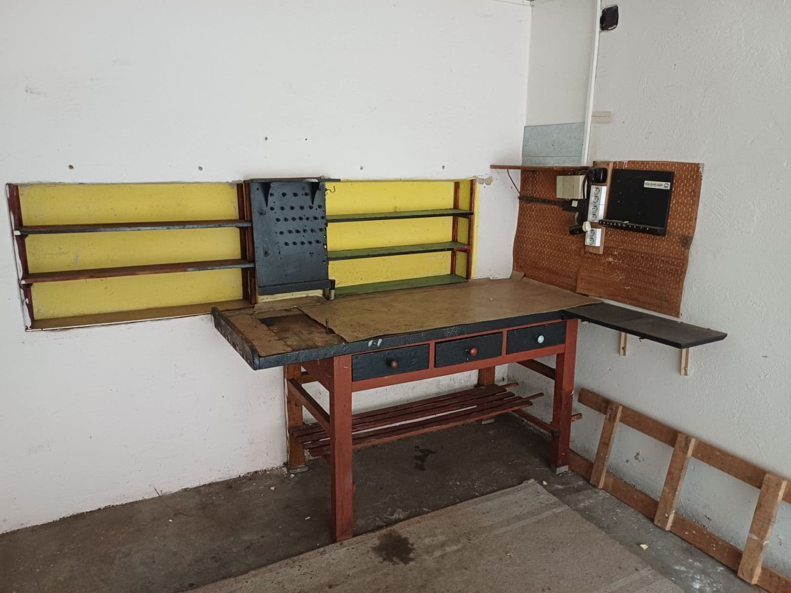 Pronájem garáže 16 m², Brno, Jihomoravský kraj Pronájem garáže 16 m², Brno, Jihomoravský kraj