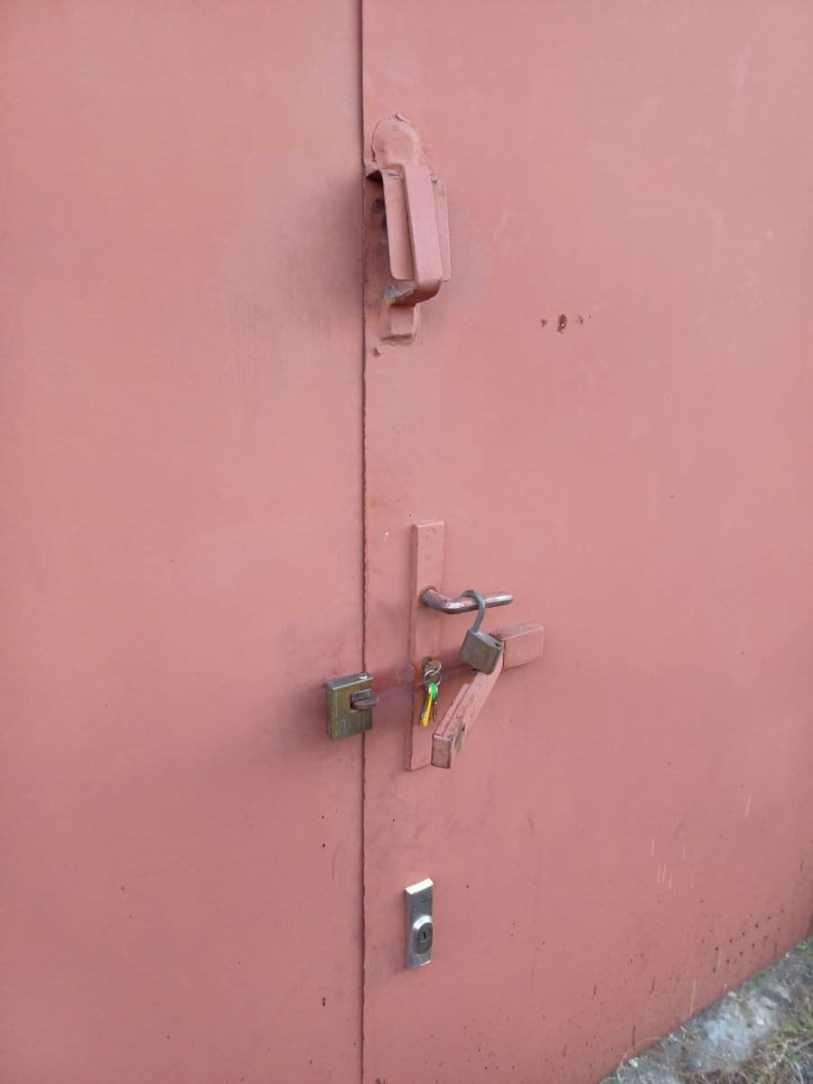 Pronájem garáže 16 m², Brno, Jihomoravský kraj Pronájem garáže 16 m², Brno, Jihomoravský kraj