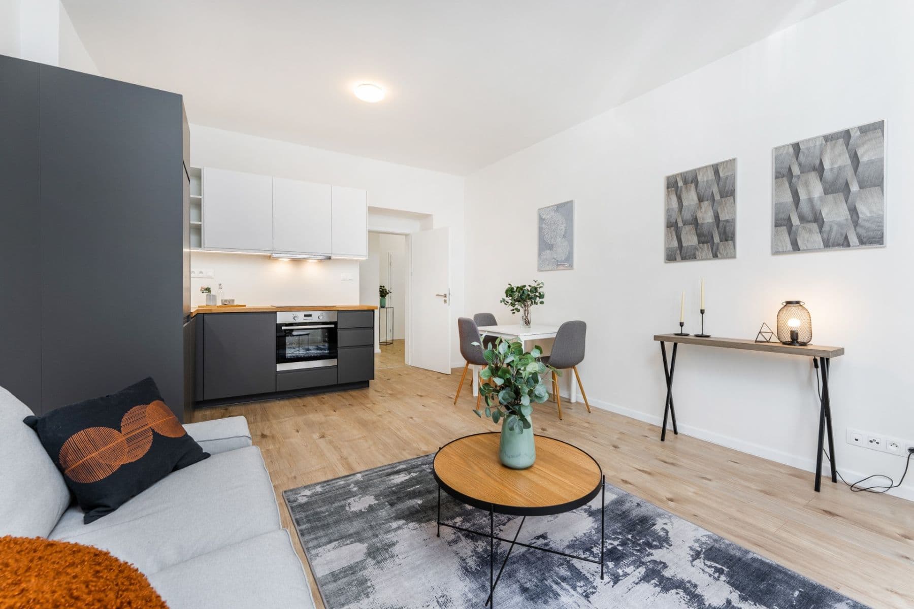 Prodej bytu 2+kk 48 m², Víta Nejedlého, Praha, Praha Prodej bytu 2+kk 48 m², Víta Nejedlého, Praha, Praha