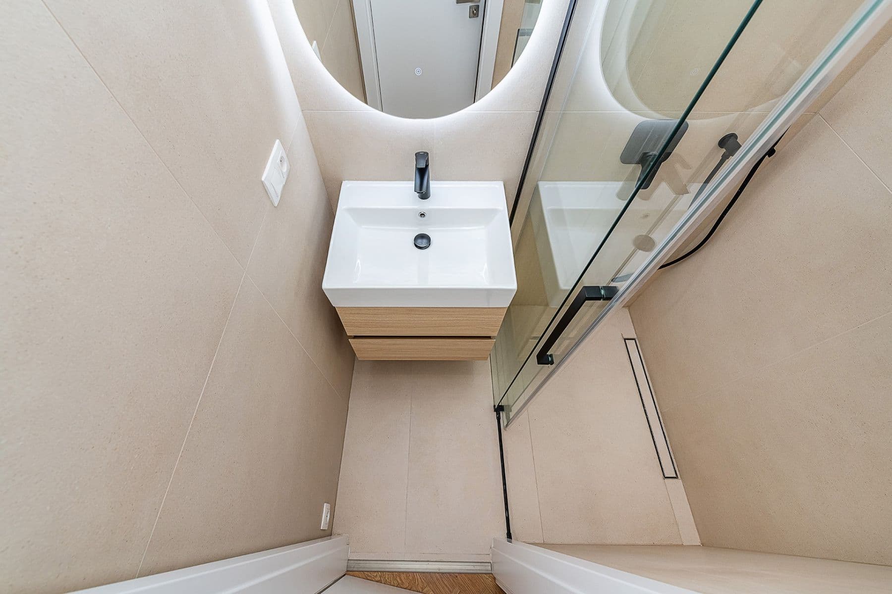 Prodej bytu 2+kk 49 m², Víta Nejedlého, Praha, Praha Prodej bytu 2+kk 49 m², Víta Nejedlého, Praha, Praha