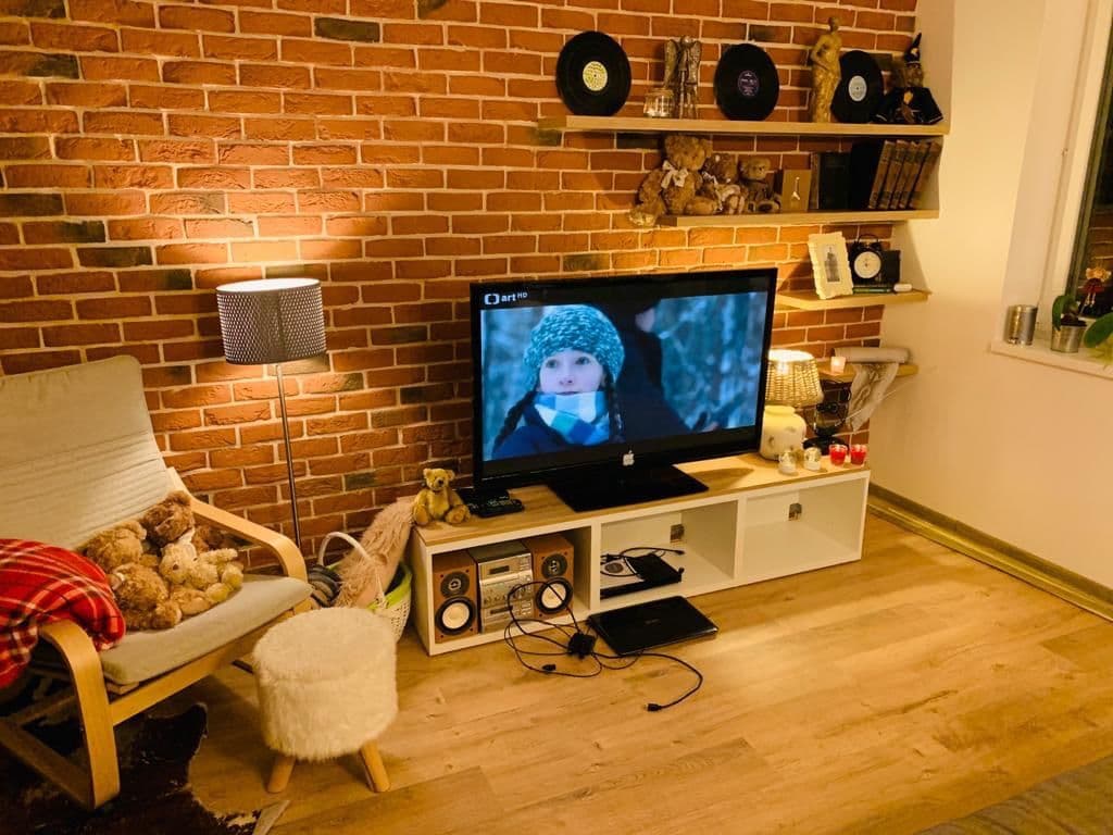 Pronájem bytu 1+kk 35 m², Uherova, Chýně, Středočeský kraj Pronájem bytu 1+kk 35 m², Uherova, Chýně, Středočeský kraj