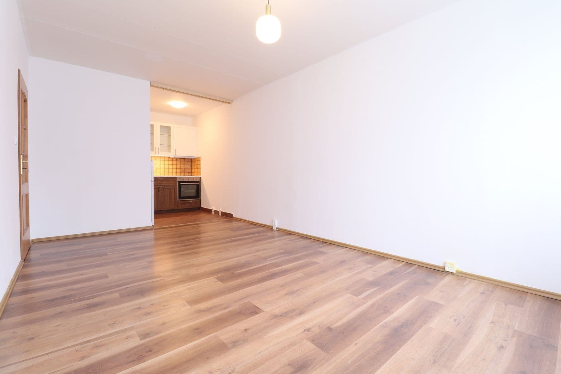 Pronájem bytu 2+kk 43 m², Boloňská, Praha, Praha Pronájem bytu 2+kk 43 m², Boloňská, Praha, Praha