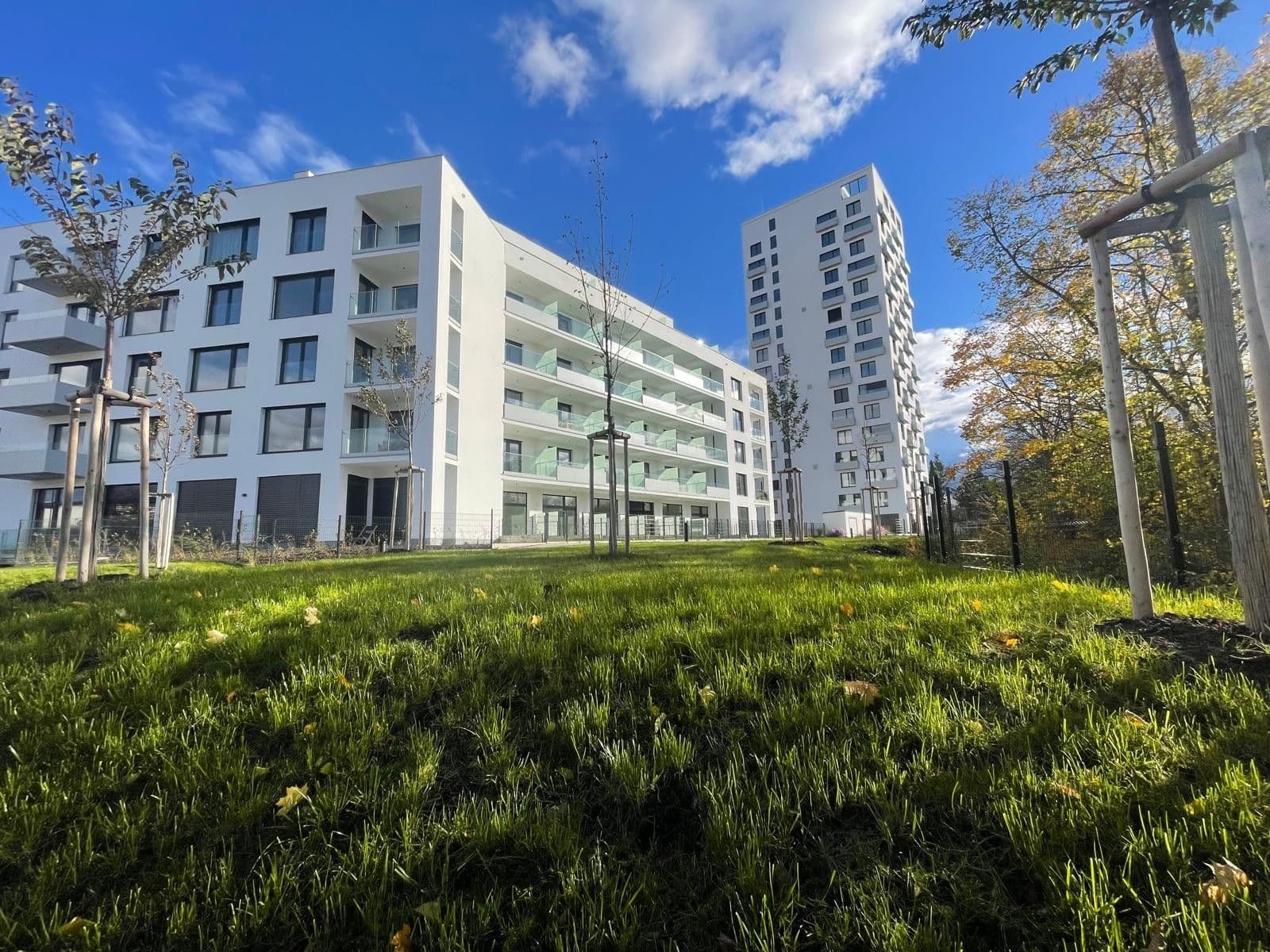 Pronájem bytu 1+kk 42 m², třída Generála Píky, Brno, Jihomoravský kraj Pronájem bytu 1+kk 42 m², třída Generála Píky, Brno, Jihomoravský kraj