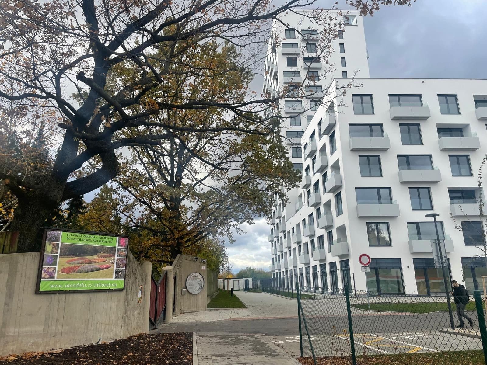 Pronájem bytu 1+kk 42 m², třída Generála Píky, Brno, Jihomoravský kraj Pronájem bytu 1+kk 42 m², třída Generála Píky, Brno, Jihomoravský kraj