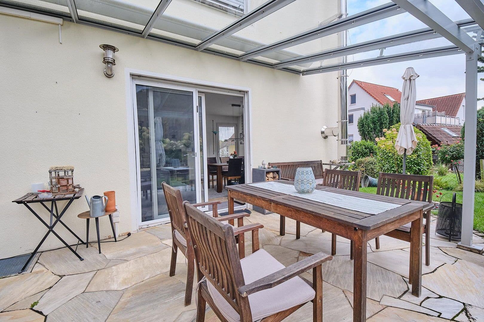 Prodej bytu 3+1 73 m², Esslingen am Neckar, Bádensko-Württembersko Prodej bytu 3+1 73 m², Esslingen am Neckar, Bádensko-Württembersko