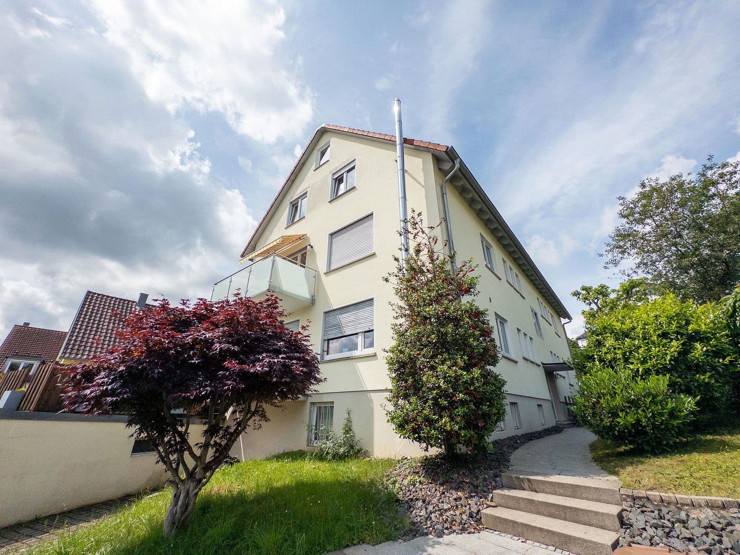 Prodej bytu 3+1 73 m², Esslingen am Neckar, Bádensko-Württembersko Prodej bytu 3+1 73 m², Esslingen am Neckar, Bádensko-Württembersko