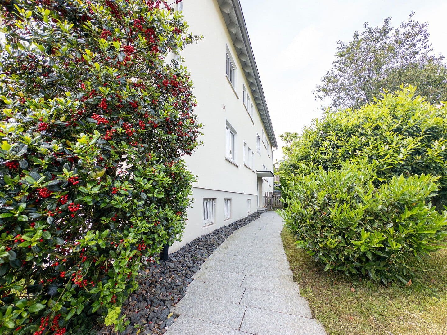 Prodej bytu 3+1 73 m², Esslingen am Neckar, Bádensko-Württembersko Prodej bytu 3+1 73 m², Esslingen am Neckar, Bádensko-Württembersko