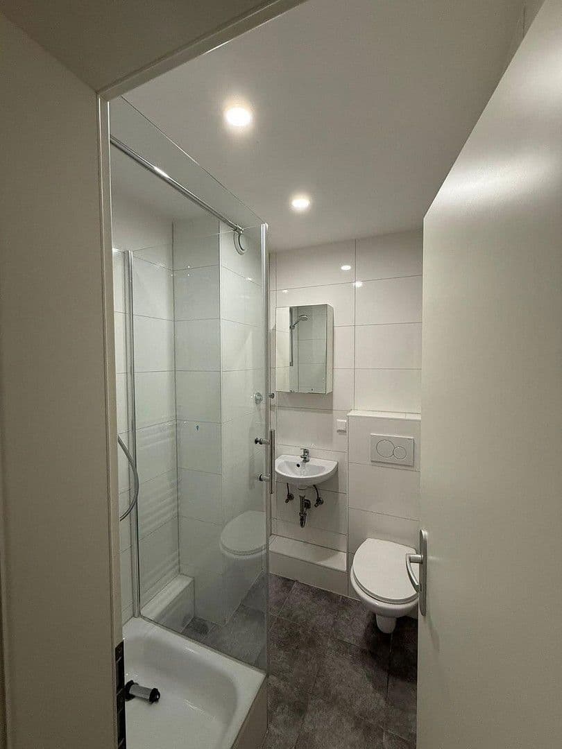 Pronájem bytu 1+1 32 m², Am Sandberg 8, Duisburg, Severní Porýní-Vestfálsko Pronájem bytu 1+1 32 m², Am Sandberg 8, Duisburg, Severní Porýní-Vestfálsko