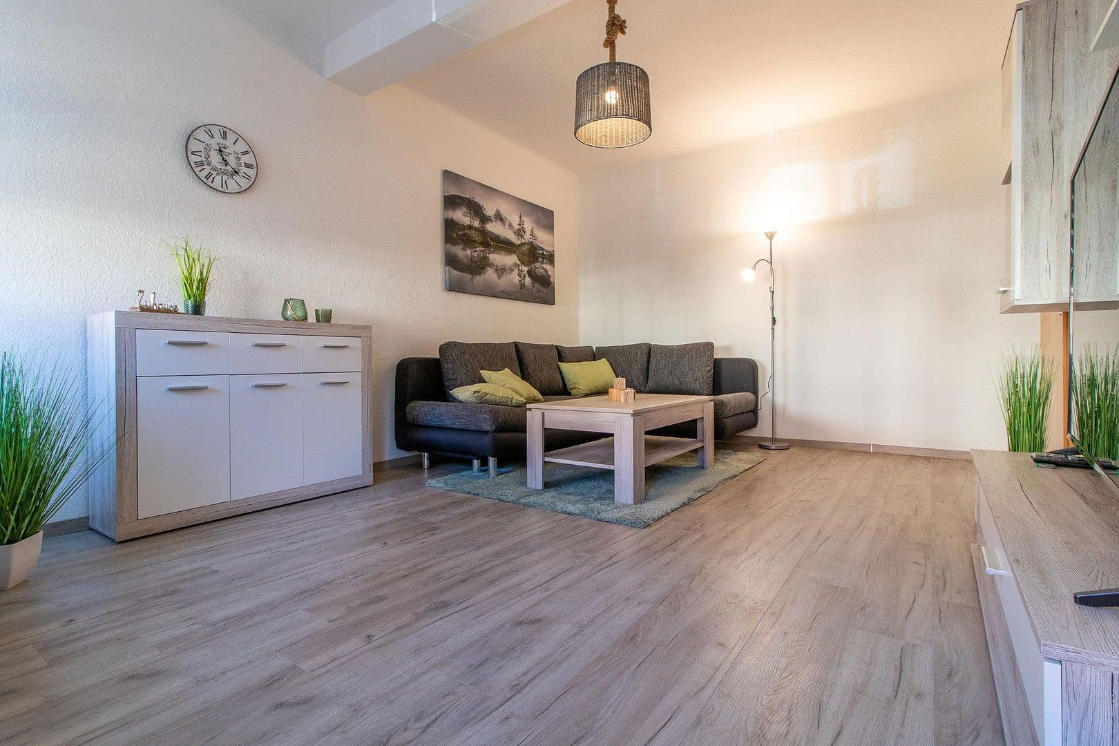Pronájem bytu 2+1 50 m², Lassallestraße 8, Cvikov, Sasko Pronájem bytu 2+1 50 m², Lassallestraße 8, Cvikov, Sasko