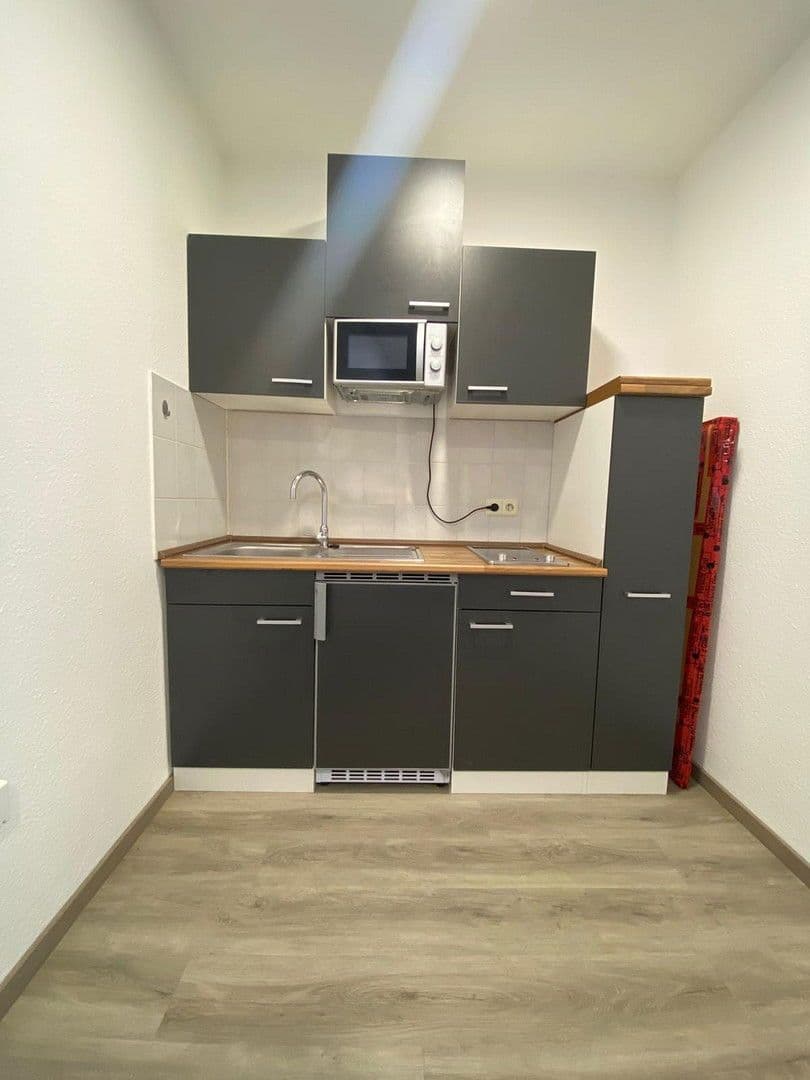 Prodej bytu 2+1 44 m², Gerhart-Hauptmann-Straße 16, Kaiserslautern, Porýní-Falc Prodej bytu 2+1 44 m², Gerhart-Hauptmann-Straße 16, Kaiserslautern, Porýní-Falc