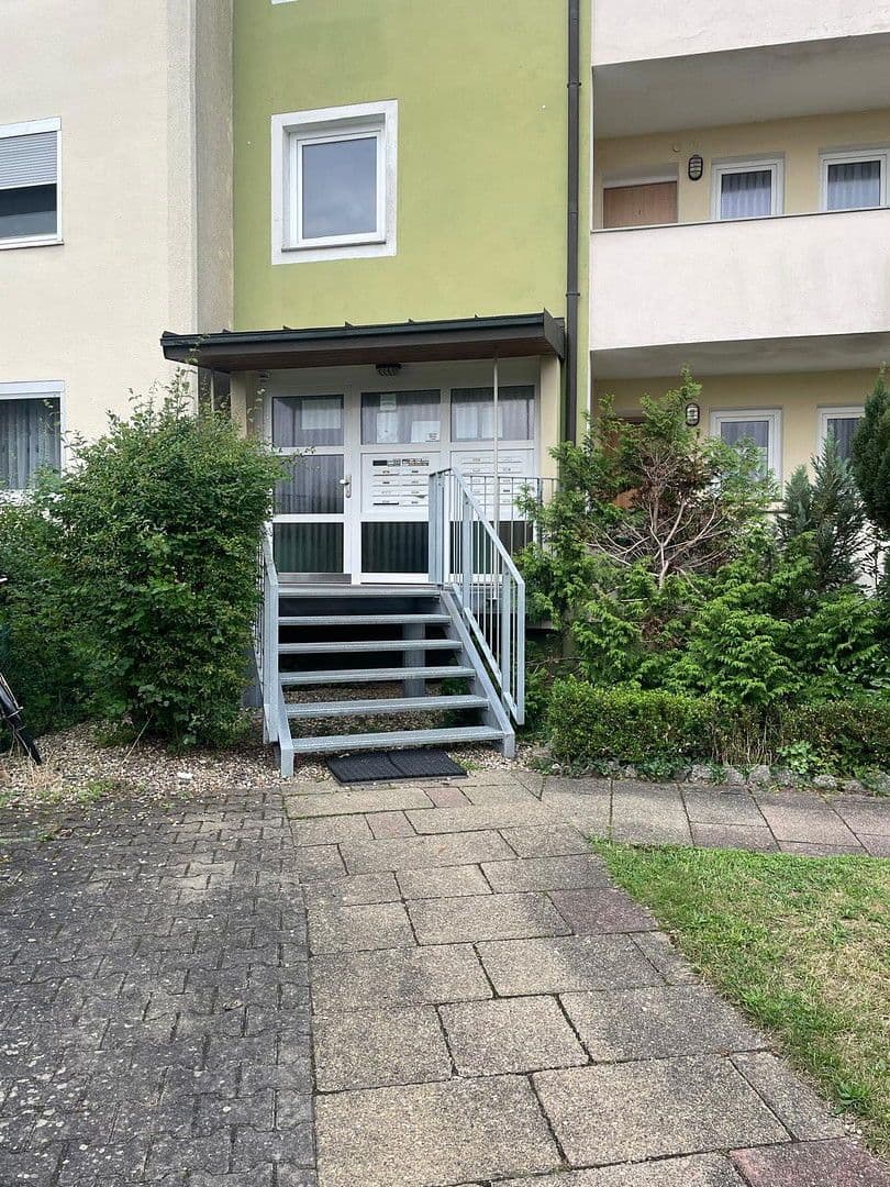 Pronájem bytu 1+1 32 m², Albrecht-Dürer-Straße 13, Bamberg, Bavorsko Pronájem bytu 1+1 32 m², Albrecht-Dürer-Straße 13, Bamberg, Bavorsko