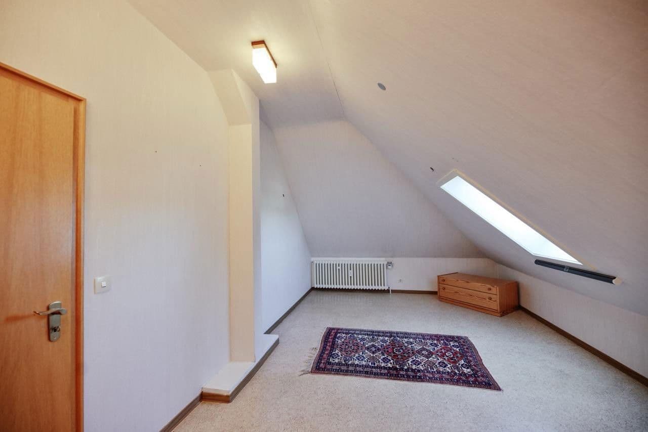 Prodej domu 330 m², pozemek 778 m², Bad Schwalbach, Hessen Prodej domu 330 m², pozemek 778 m², Bad Schwalbach, Hessen