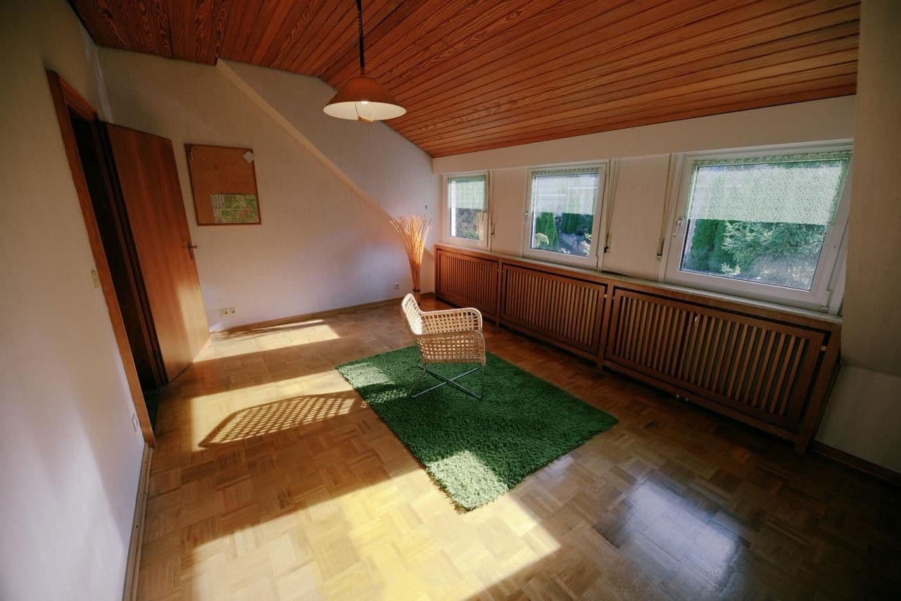 Prodej domu 330 m², pozemek 778 m², Bad Schwalbach, Hessen Prodej domu 330 m², pozemek 778 m², Bad Schwalbach, Hessen