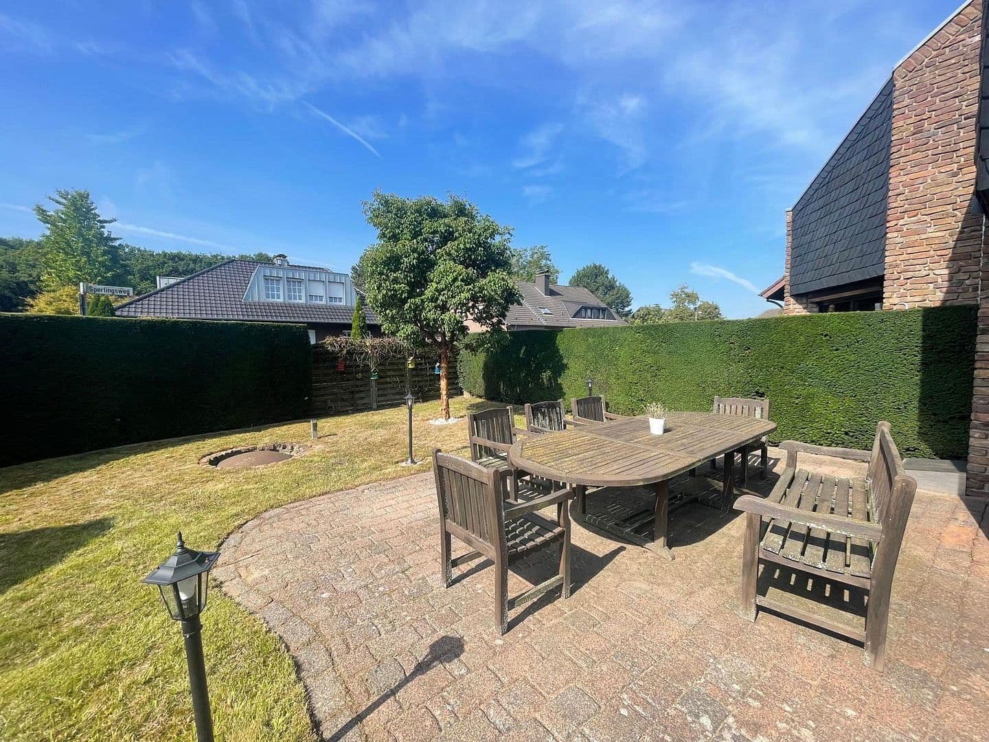 Pronájem domu 180 m², pozemek 250 m², Nachtigallenweg, Kamp-Lintfort, Severní Porýní-Vestfálsko Pronájem domu 180 m², pozemek 250 m², Nachtigallenweg, Kamp-Lintfort, Severní Porýní-Vestfálsko