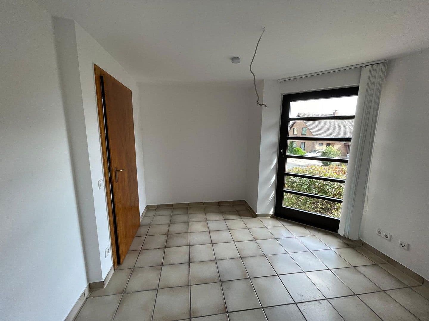 Pronájem domu 180 m², pozemek 250 m², Nachtigallenweg, Kamp-Lintfort, Severní Porýní-Vestfálsko Pronájem domu 180 m², pozemek 250 m², Nachtigallenweg, Kamp-Lintfort, Severní Porýní-Vestfálsko