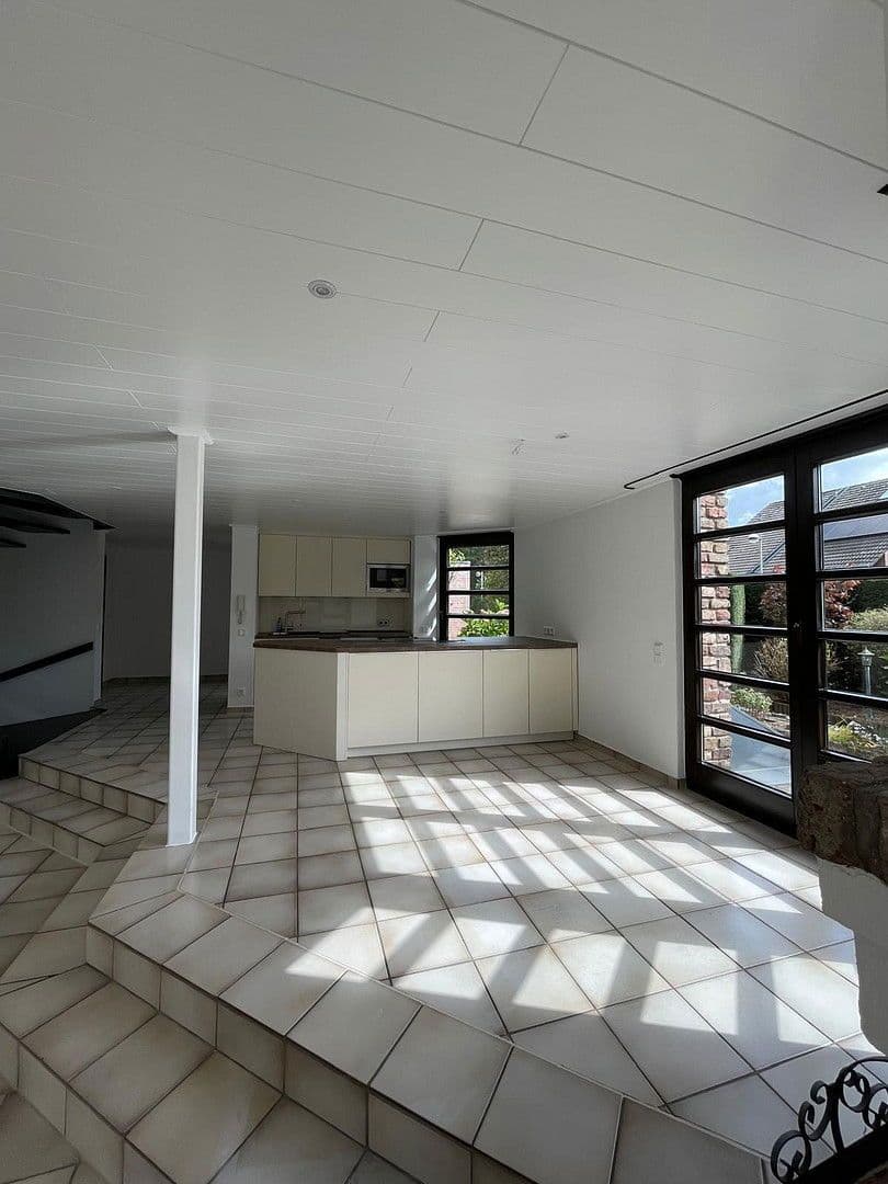 Pronájem domu 180 m², pozemek 250 m², Nachtigallenweg, Kamp-Lintfort, Severní Porýní-Vestfálsko Pronájem domu 180 m², pozemek 250 m², Nachtigallenweg, Kamp-Lintfort, Severní Porýní-Vestfálsko