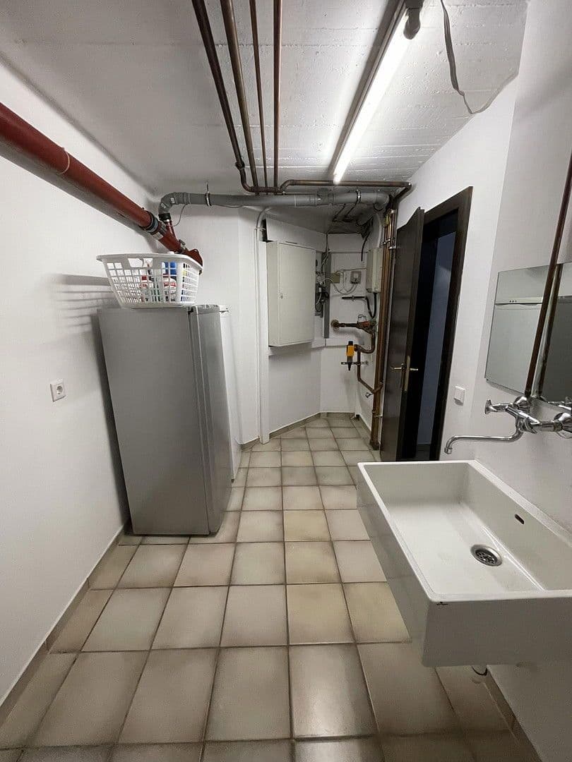 Pronájem domu 180 m², pozemek 250 m², Nachtigallenweg, Kamp-Lintfort, Severní Porýní-Vestfálsko Pronájem domu 180 m², pozemek 250 m², Nachtigallenweg, Kamp-Lintfort, Severní Porýní-Vestfálsko