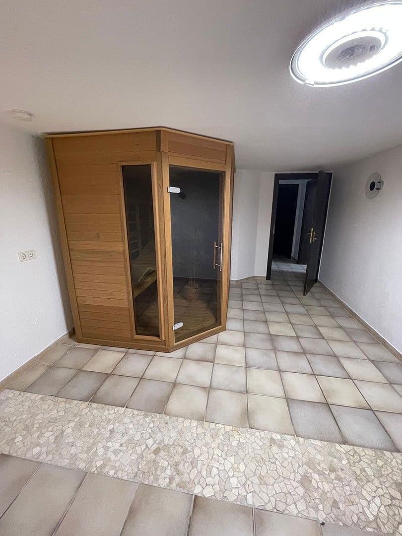 Pronájem domu 180 m², pozemek 250 m², Nachtigallenweg, Kamp-Lintfort, Severní Porýní-Vestfálsko Pronájem domu 180 m², pozemek 250 m², Nachtigallenweg, Kamp-Lintfort, Severní Porýní-Vestfálsko