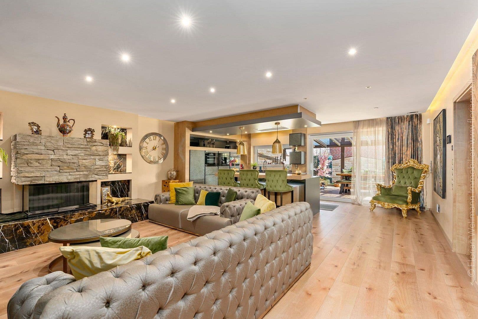 Prodej domu 254 m², pozemek 510 m², Bissendorf, Dolní Sasko Prodej domu 254 m², pozemek 510 m², Bissendorf, Dolní Sasko