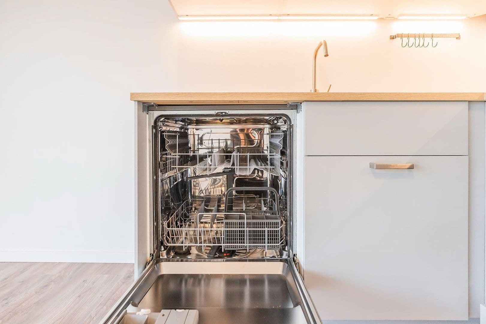 Prodej bytu 1+1 33 m², Von-Brentano-Straße 31b, Eckental, Bavorsko Prodej bytu 1+1 33 m², Von-Brentano-Straße 31b, Eckental, Bavorsko