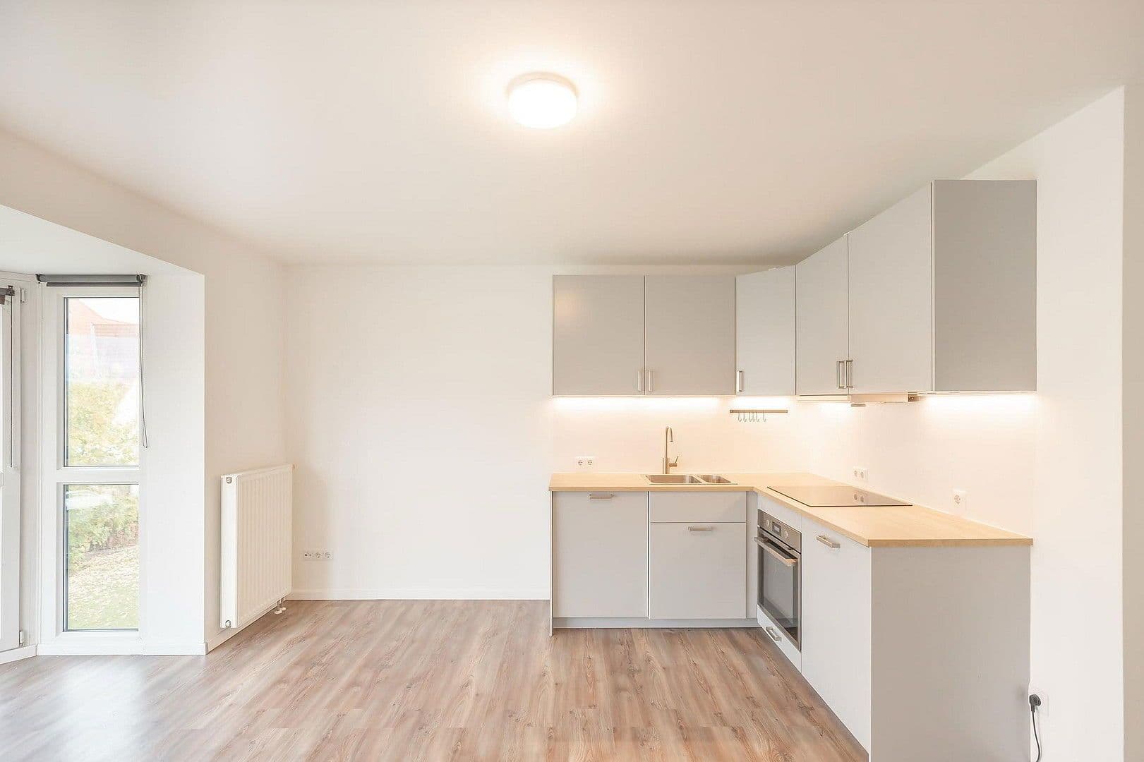Prodej bytu 1+1 33 m², Von-Brentano-Straße 31b, Eckental, Bavorsko Prodej bytu 1+1 33 m², Von-Brentano-Straße 31b, Eckental, Bavorsko