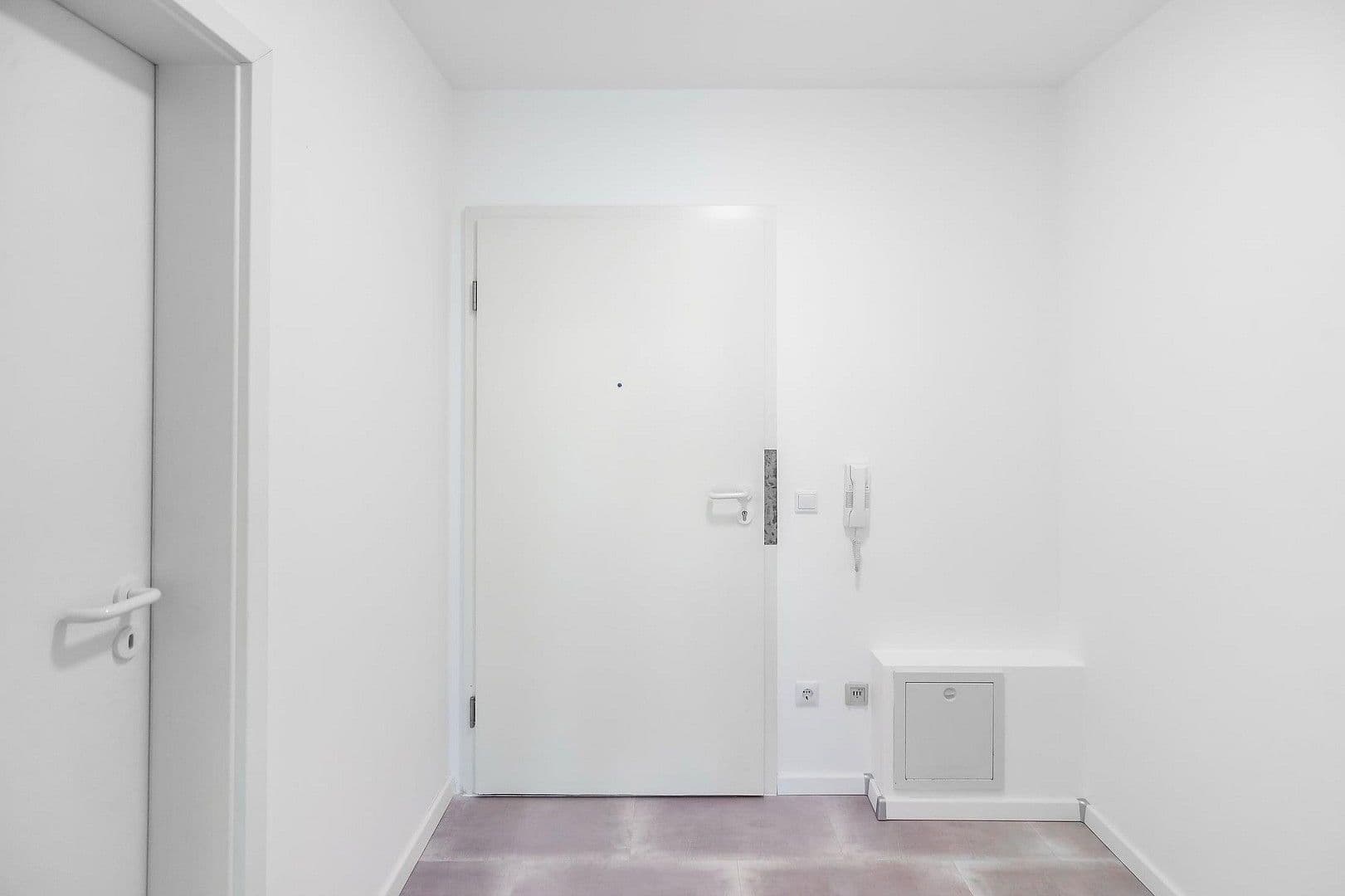 Prodej bytu 1+1 33 m², Von-Brentano-Straße 31b, Eckental, Bavorsko Prodej bytu 1+1 33 m², Von-Brentano-Straße 31b, Eckental, Bavorsko