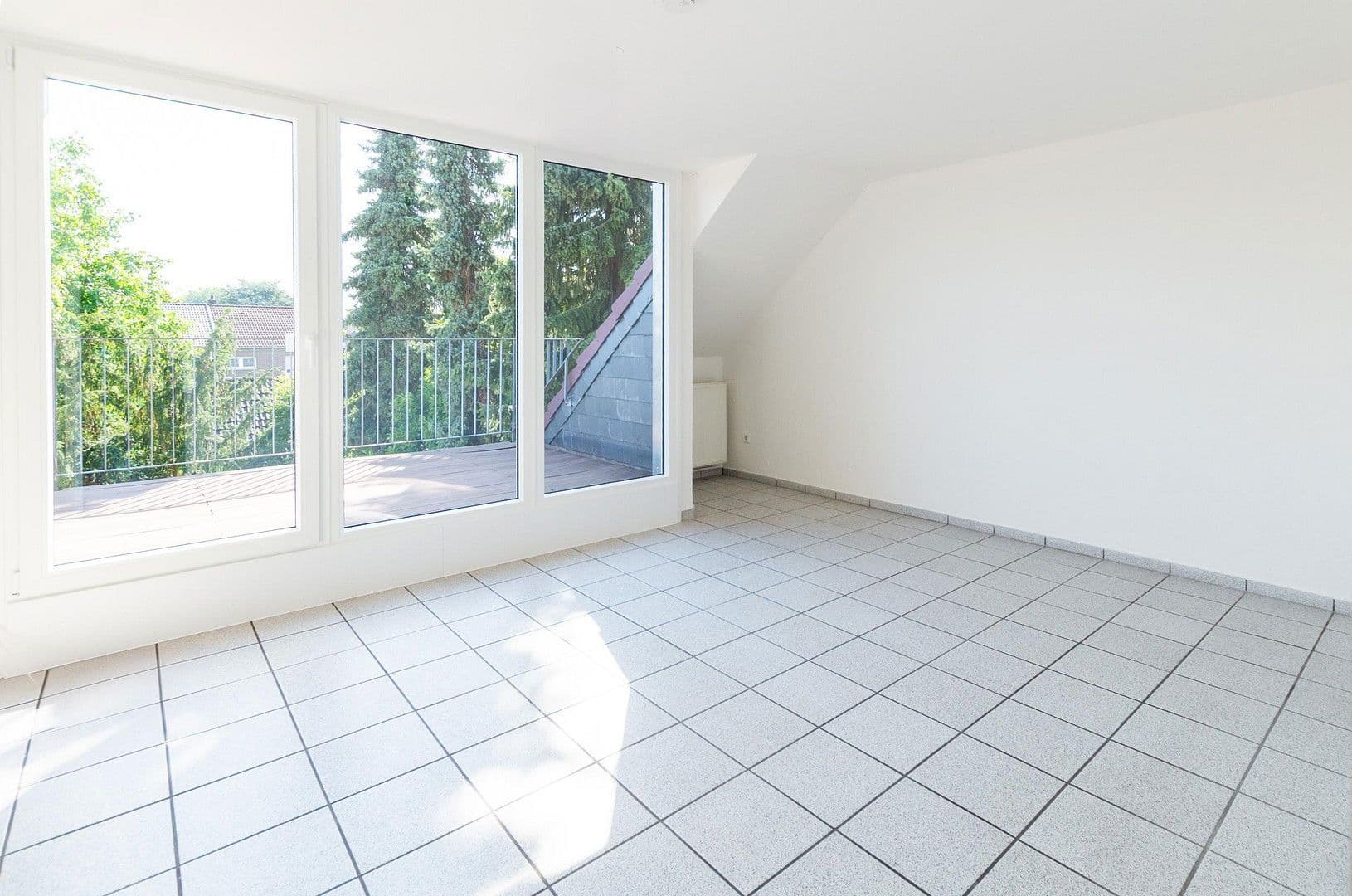 Prodej bytu 3+1 78 m², Ringstraße 29a, Leverkusen, Severní Porýní-Vestfálsko Prodej bytu 3+1 78 m², Ringstraße 29a, Leverkusen, Severní Porýní-Vestfálsko