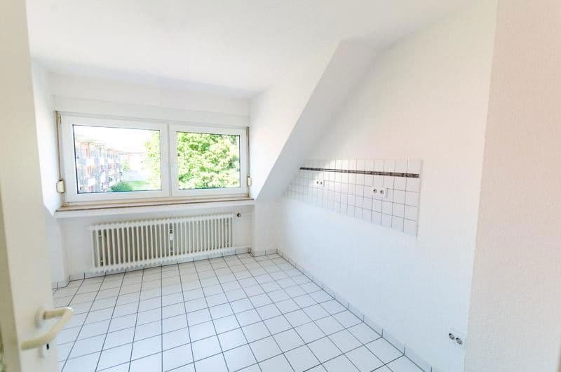 Prodej bytu 3+1 78 m², Ringstraße 29a, Leverkusen, Severní Porýní-Vestfálsko Prodej bytu 3+1 78 m², Ringstraße 29a, Leverkusen, Severní Porýní-Vestfálsko