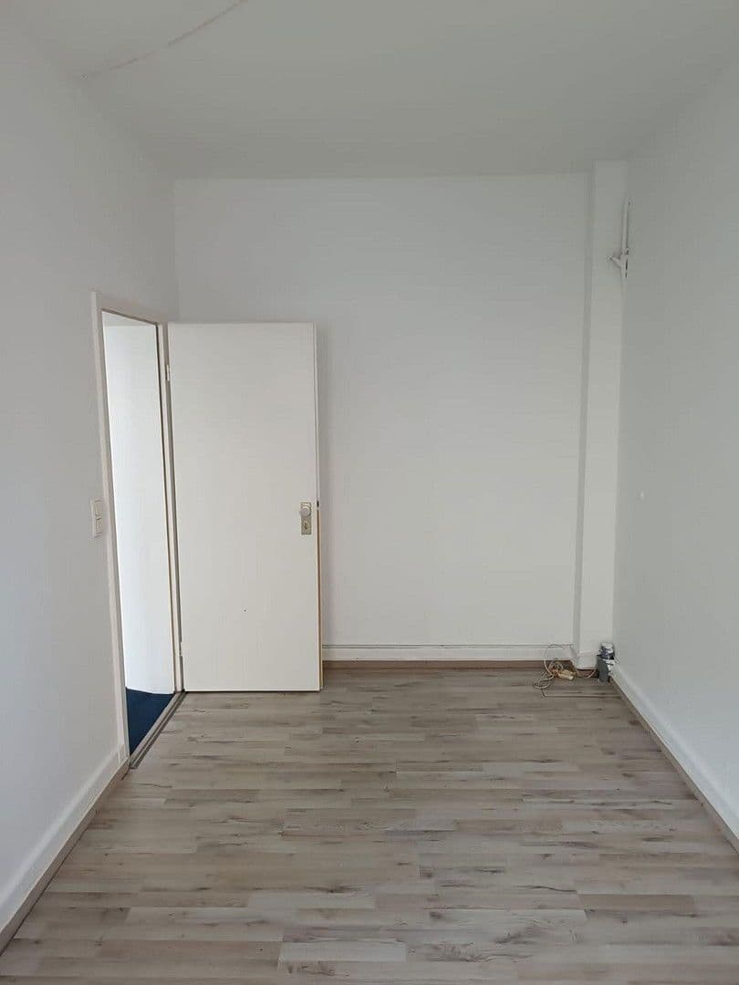 Prodej domu 534 m², pozemek 354 m², Am Lohgraben 1, Siegen, Severní Porýní-Vestfálsko Prodej domu 534 m², pozemek 354 m², Am Lohgraben 1, Siegen, Severní Porýní-Vestfálsko
