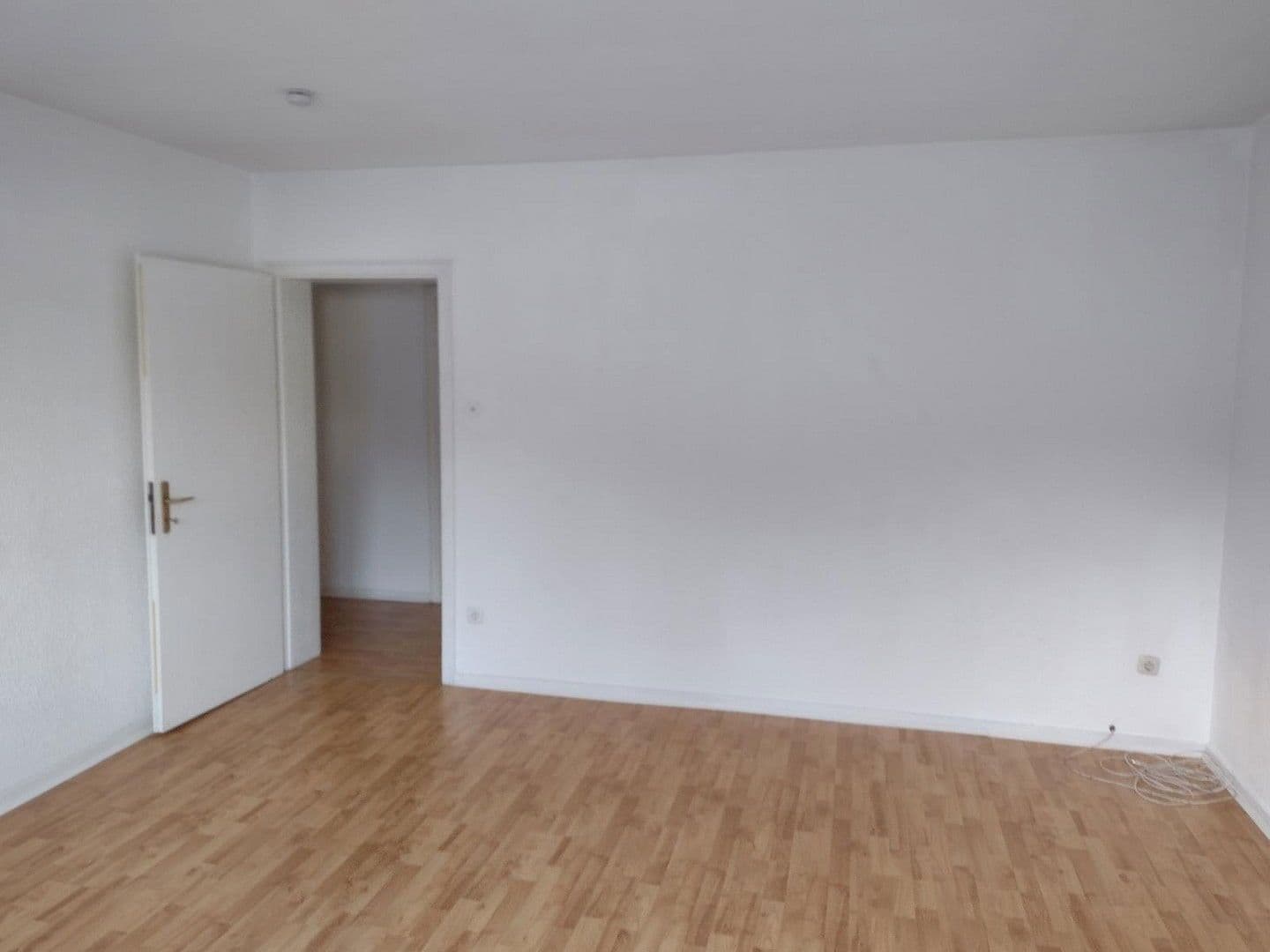 Prodej domu 534 m², pozemek 354 m², Am Lohgraben 1, Siegen, Severní Porýní-Vestfálsko Prodej domu 534 m², pozemek 354 m², Am Lohgraben 1, Siegen, Severní Porýní-Vestfálsko