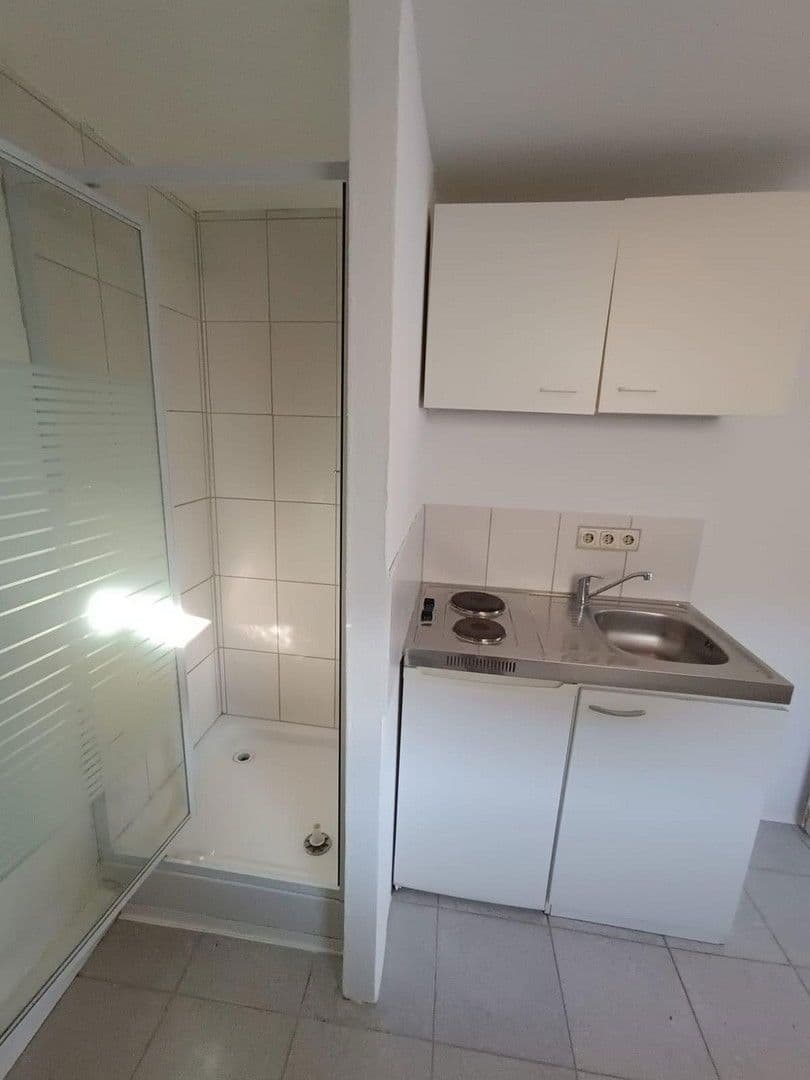 Prodej domu 534 m², pozemek 354 m², Am Lohgraben 1, Siegen, Severní Porýní-Vestfálsko Prodej domu 534 m², pozemek 354 m², Am Lohgraben 1, Siegen, Severní Porýní-Vestfálsko