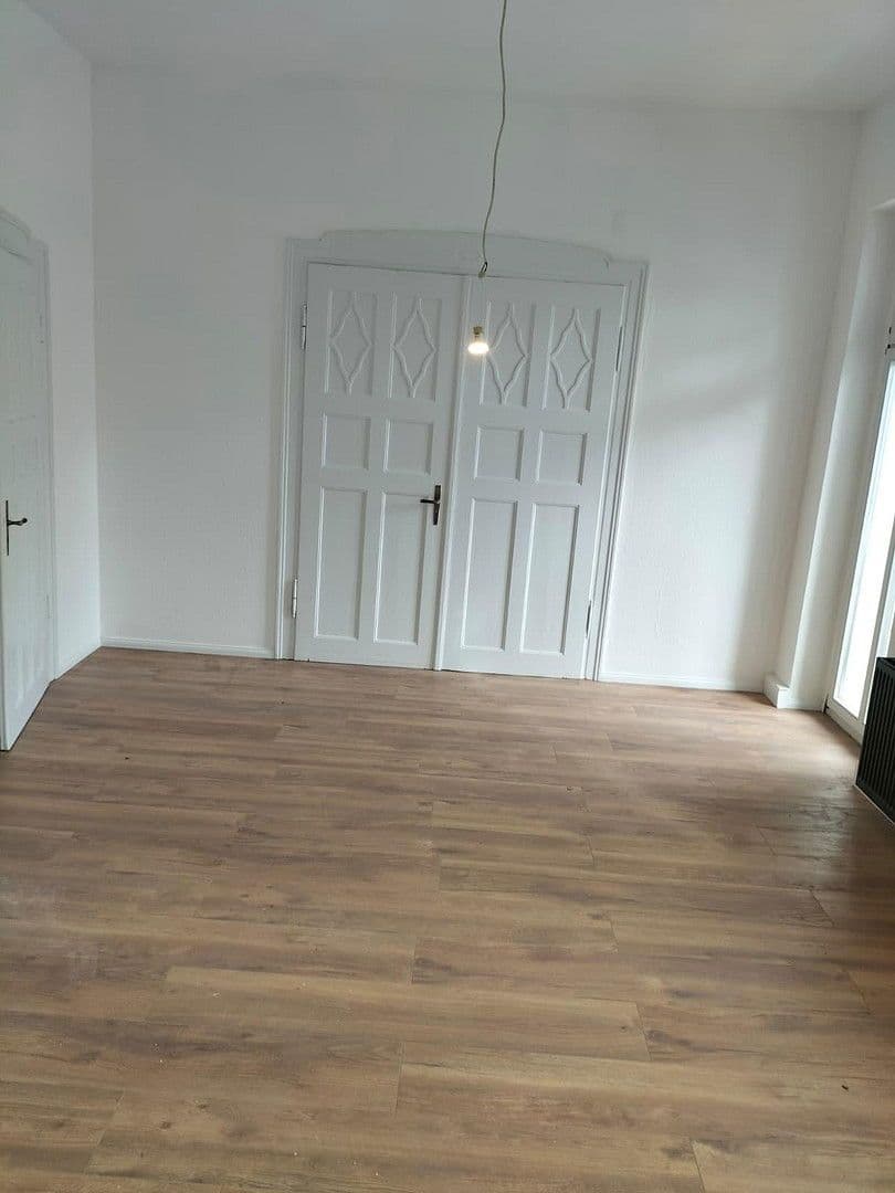 Pronájem bytu 2+1 79 m², Spechsart 14, Naumburg (Saale), Sasko-Anhaltsko Pronájem bytu 2+1 79 m², Spechsart 14, Naumburg (Saale), Sasko-Anhaltsko