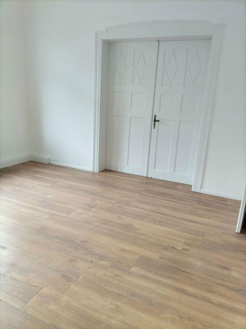 Pronájem bytu 2+1 79 m², Spechsart 14, Naumburg (Saale), Sasko-Anhaltsko Pronájem bytu 2+1 79 m², Spechsart 14, Naumburg (Saale), Sasko-Anhaltsko