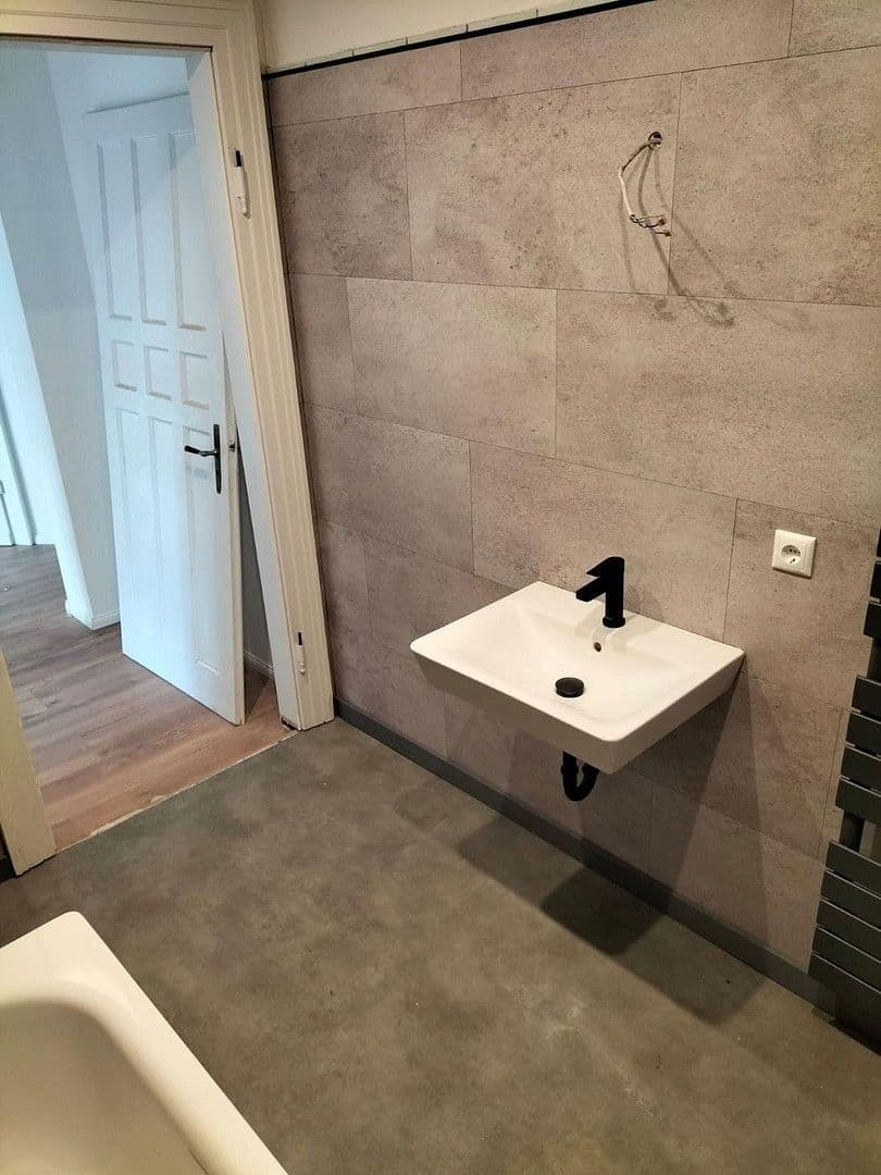 Pronájem bytu 2+1 79 m², Spechsart 14, Naumburg (Saale), Sasko-Anhaltsko Pronájem bytu 2+1 79 m², Spechsart 14, Naumburg (Saale), Sasko-Anhaltsko